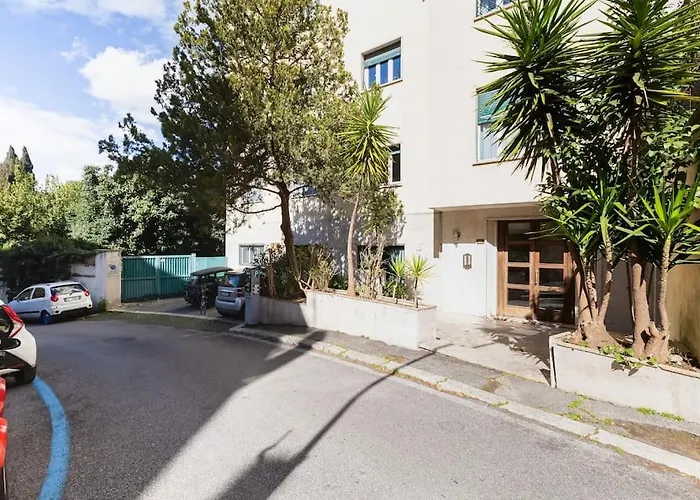 Classy Apt In The Richest Rome